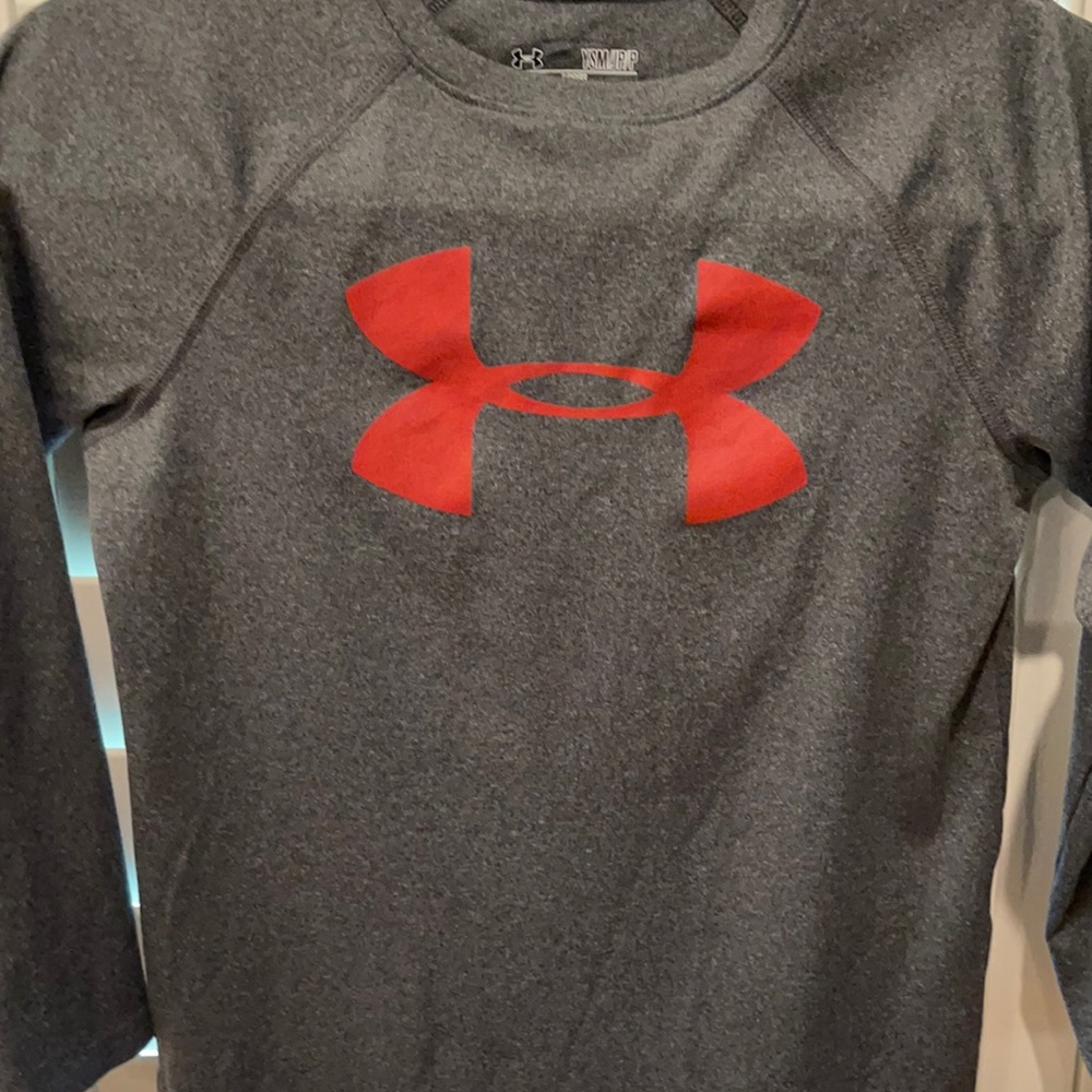 Boys heat gear long sleeve shirt